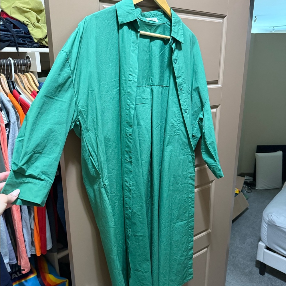 Women's Green Coat/Top Layer